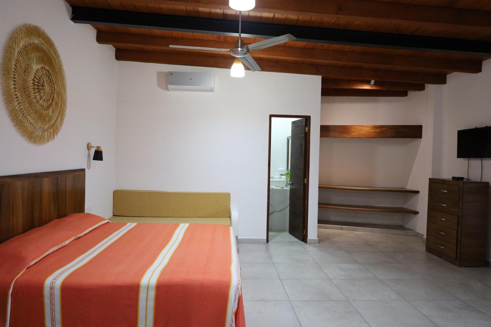 Solez Zihuatanejo Aparthotel Exterior photo