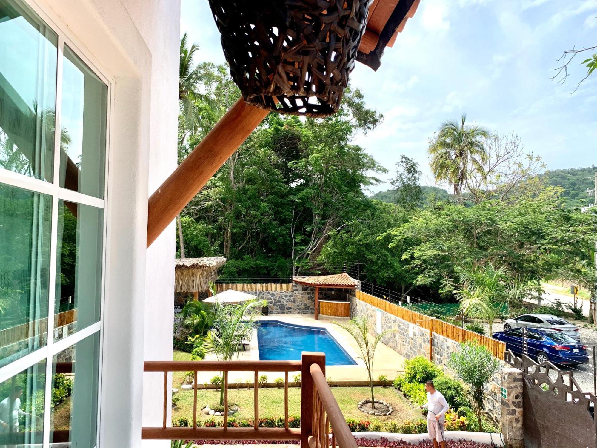 Solez Zihuatanejo Aparthotel Exterior photo