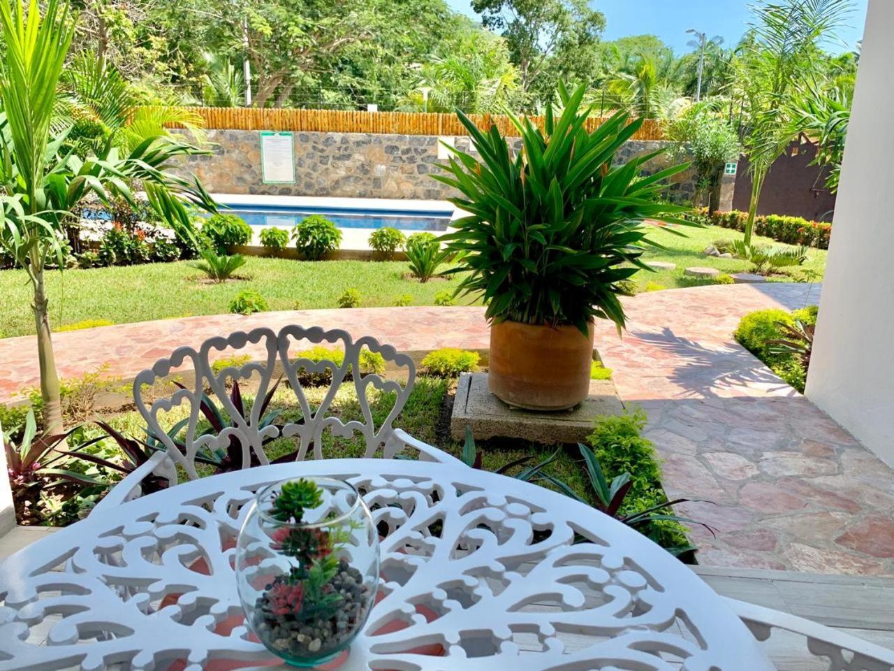 Solez Zihuatanejo Aparthotel Exterior photo